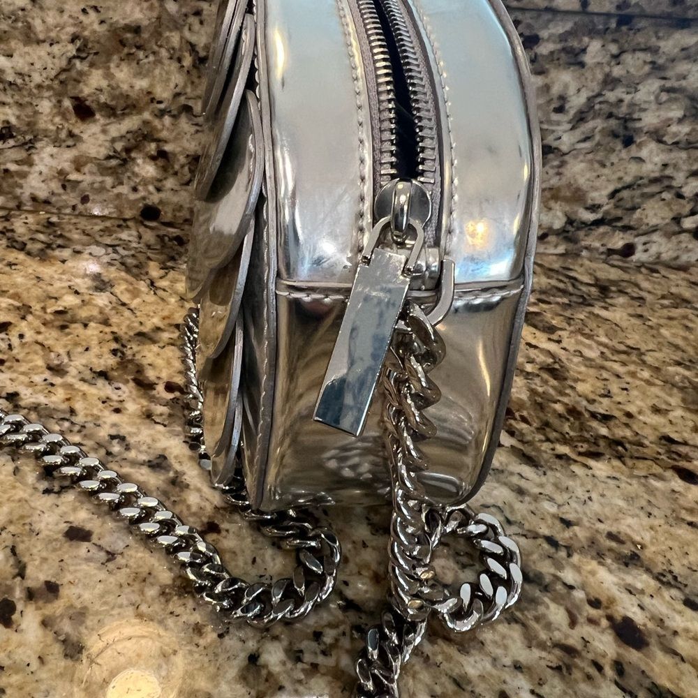 Michael kors crossbody purse - Picture 3 of 9